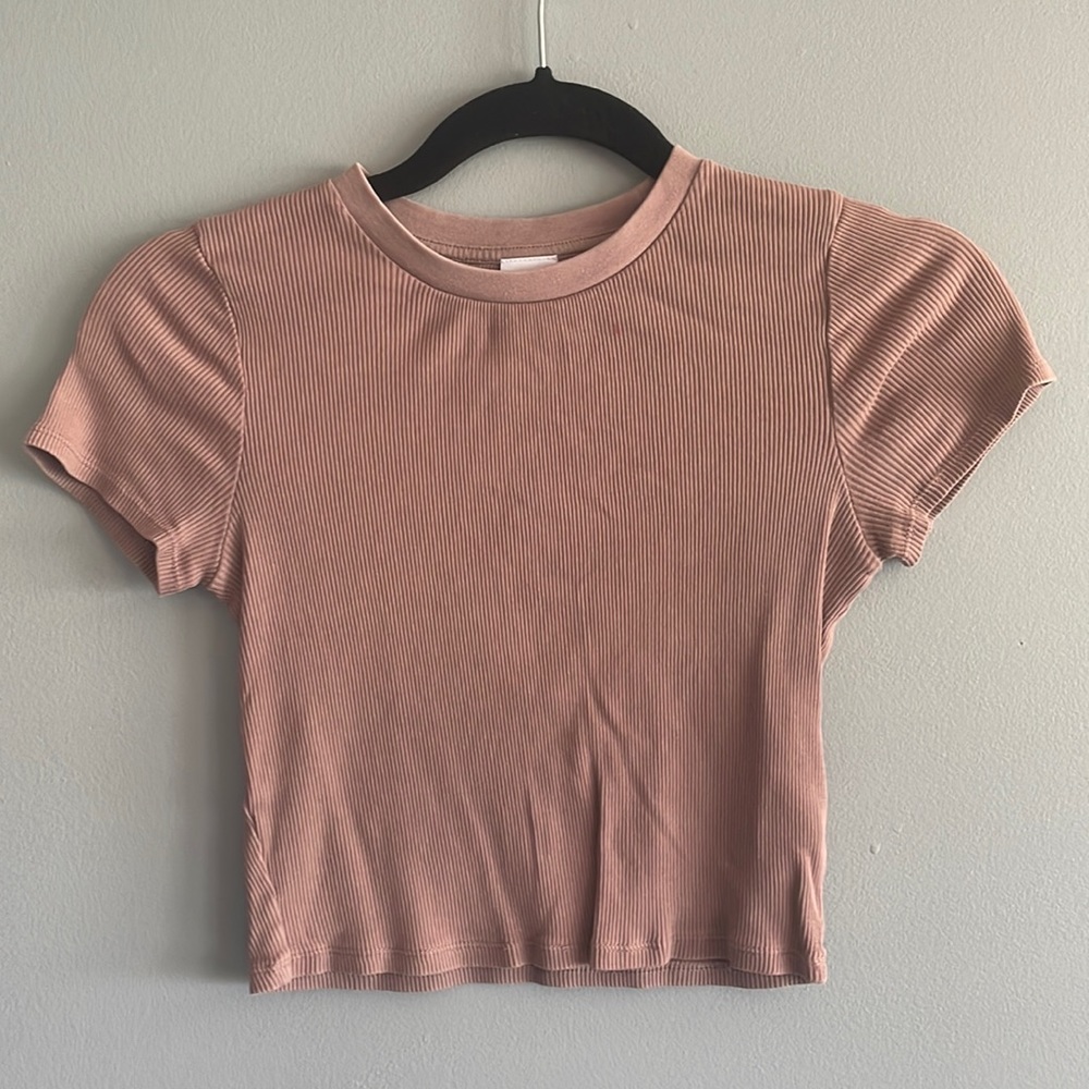 Ribbed crop top